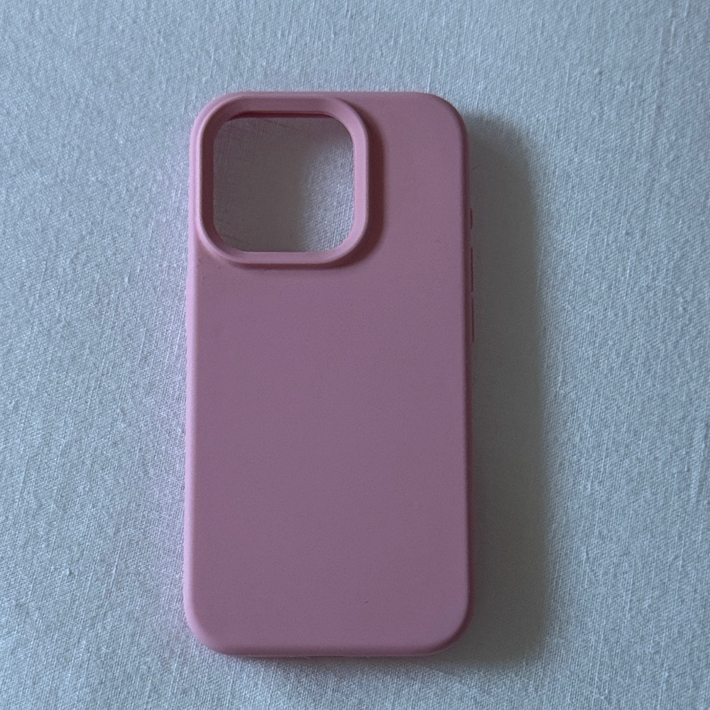 I phone 15 pro Pink Silicone Phone Case